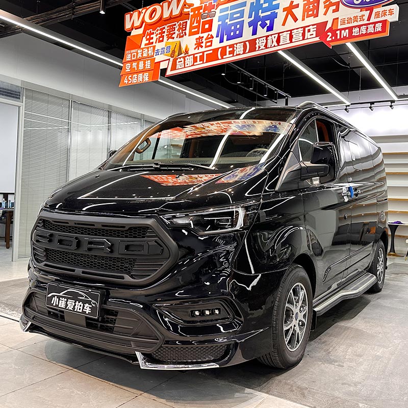 新款福特黑武士商务车 七座汽油MPV
