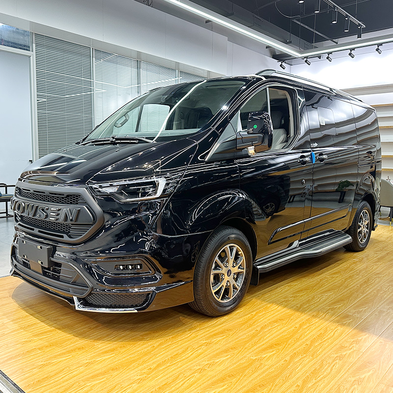 福特黑武士商务车 7座MPV咖橙内饰