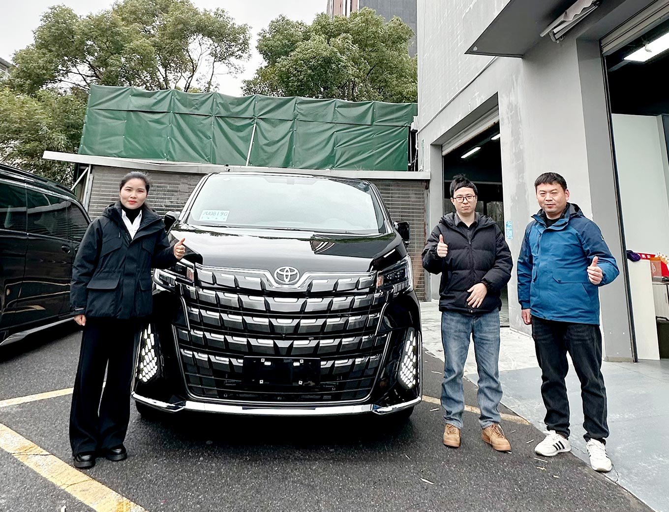 恭喜昆山刘总喜提海狮7座商务车